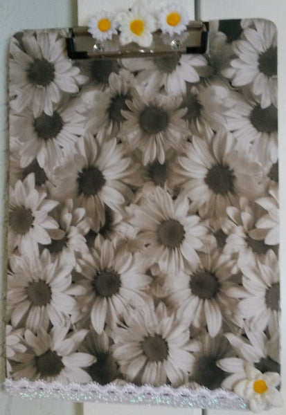 Clipboard Handcrafted Floral Design Black and White Daisy - JAMsCraftCloset