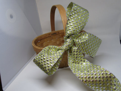 Basket Flower Girl Woven Huge Gold and Silver Bow {{ JAMsCraftCloset }}