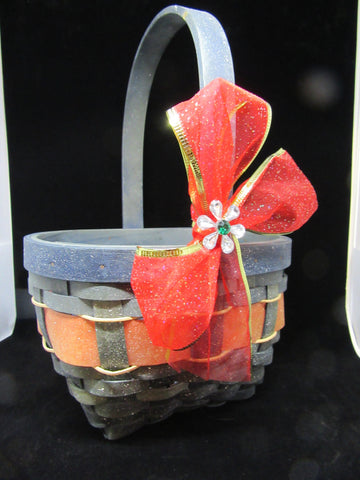 Basket Flower Girl Vintage Green Red Holiday Christmas Wedding Accessory Table Decor {{ JAMsCraftCloset }}