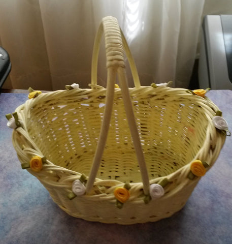 Basket Flower Girl Wedding Accessory Table Decor Small Yellow Wicker {{ JAMsCraftCloset }}