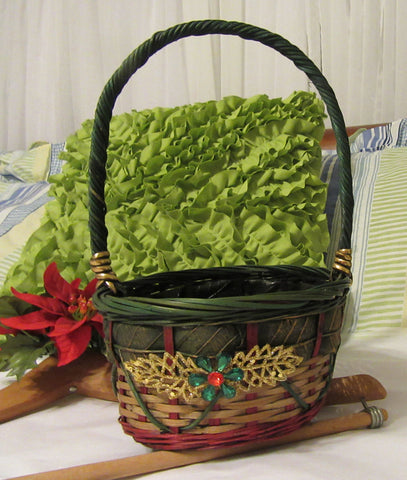 Basket Flower Girl Vintage Woven Green Red Basket with Gold Trim Wedding Accessory Table Decor {{ JAMsCraftCloset }}