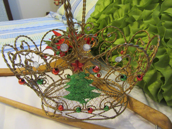Basket Wire Christmas Blinged Out Gold Tree on Front Sides Reindeer on Sides {{ JAMsCraftCloset }}