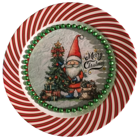 PLATE PLASTIC ROUND Christmas Colors DECOUPAGED Upcycled Repurposed Wall Art or Shelf Sitter SANTA TREE PACKAGES MERRY CHRISTMAS Christmas Holiday Home Decor Gift - JAMsCraftCloset
