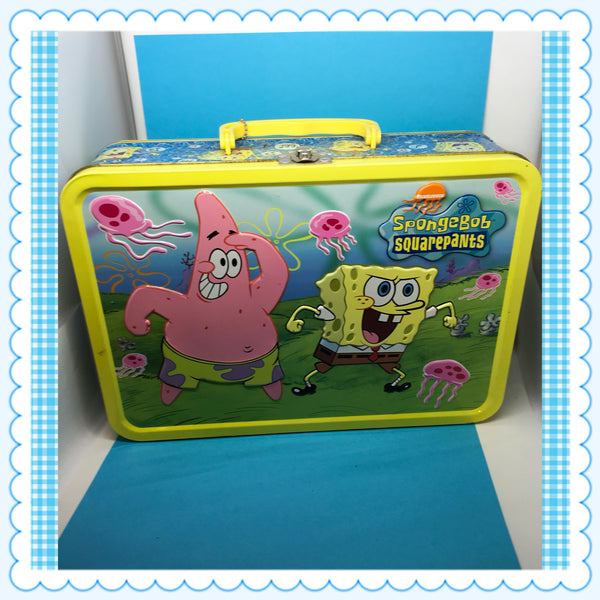 SpongeBob SquarePants HUGE 13x9x4 Viacom Lunch Box c. 2005 Still has the TO: and FROM:  Tag on the Handle JAMsCraftCloset