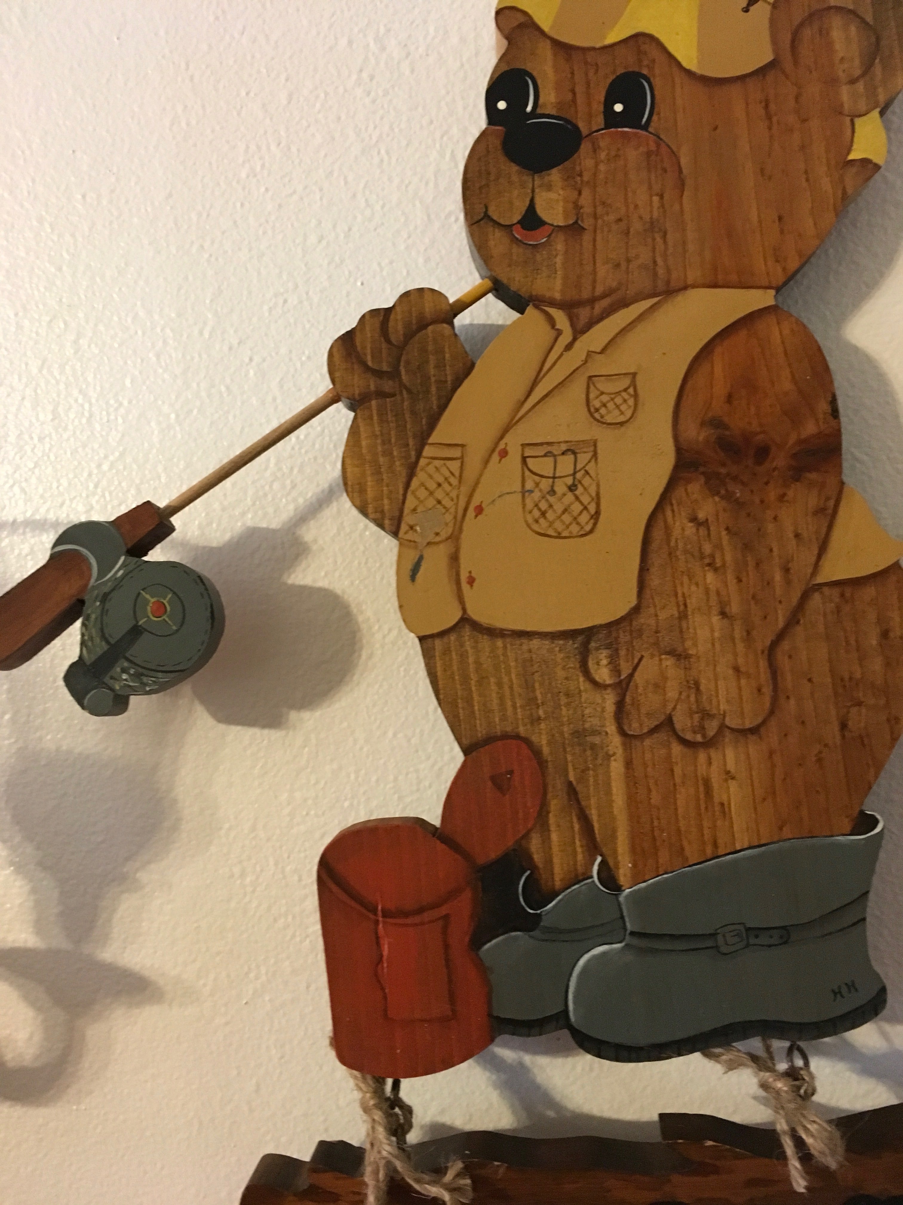 Welcome Sign Wooden Fishing Bear Handmade Hand Painted by my DAD One o –  JAMsCraftCloset