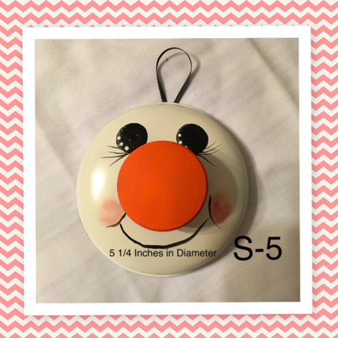 SNOWMAN POT LID (S-5) Upcycled Refurbished Handmade Wall Art Christmas Home Decor Gift Idea - JAMsCraftCloset