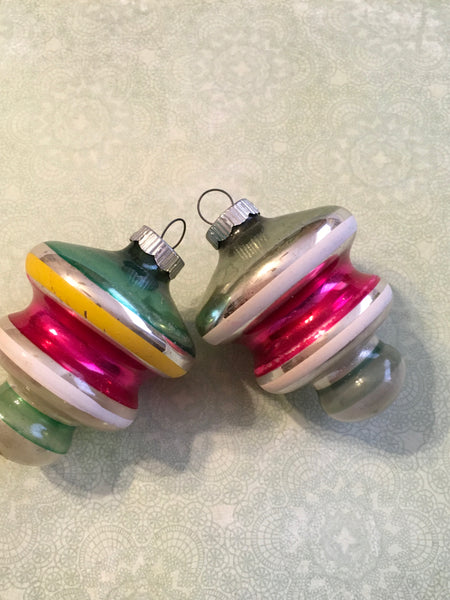 Ornaments SHINY BRITE Unsilvered Vintage Christmas WWII Era SET OF 2 Pink and Green JAMsCraftCloset