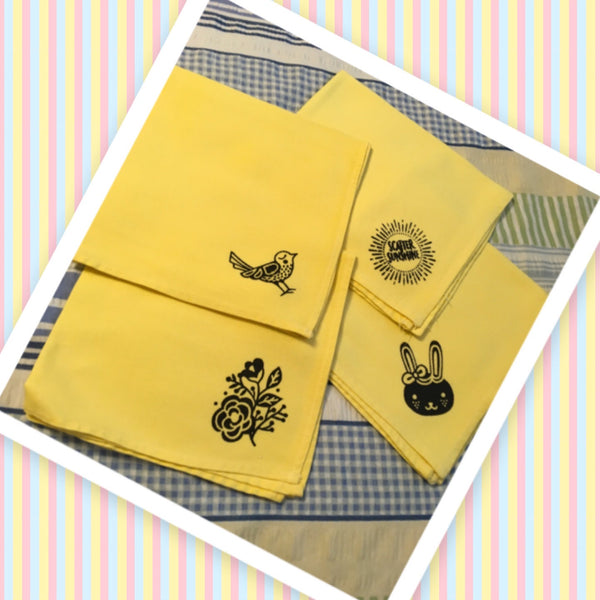 Napkins Handmade Yellow Bunny Scatter Sunshine Set of 4 Kitchen Dining Decor Gift Idea - JAMsCraftCloset