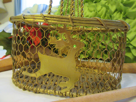 Basket Chicken Wire Reindeer Small Gold Vintage - JAMsCraftCloset