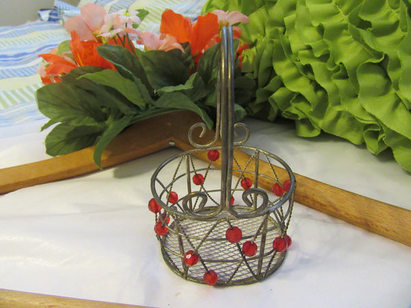 Basket Tiny 5 by 3 by 3 Inches Wire With Rust Colored Beads Shelf Sitter - JAMsCraftCloset