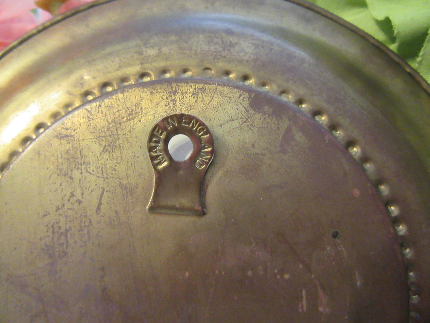 Round brass plate