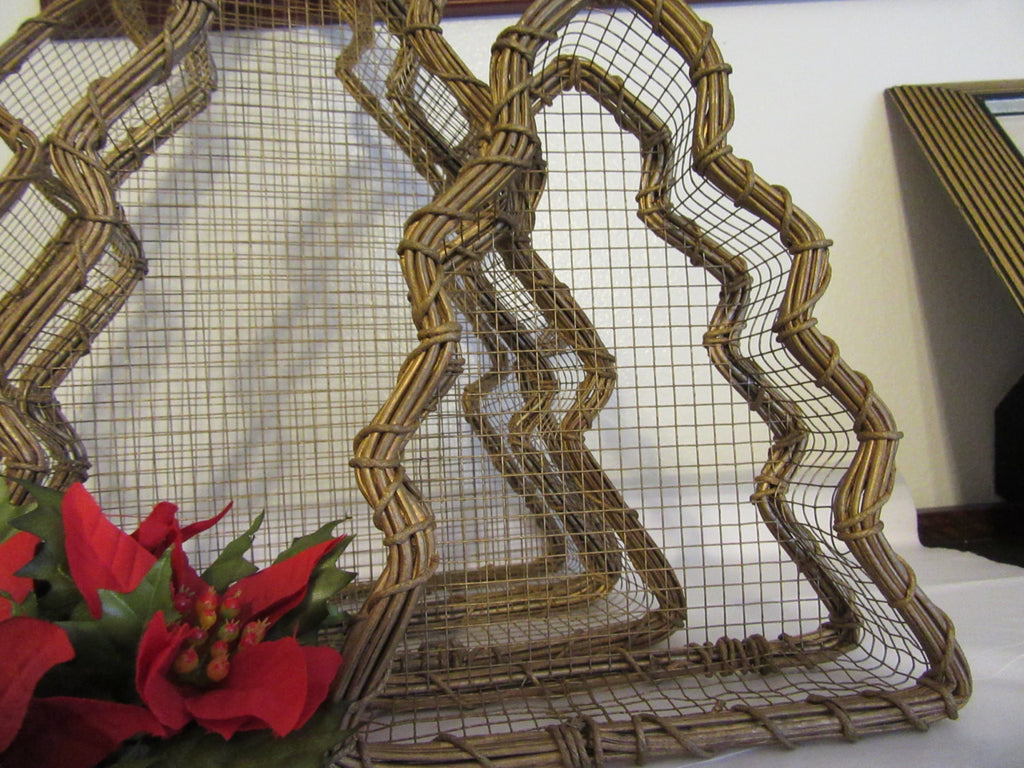Baskets Graduated Christmas Tree Gold Wire and Vine Nestled Baskets Ho